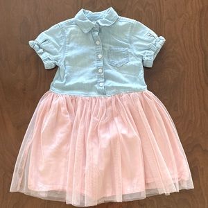 EUC OshKosh dress. Size 4T.